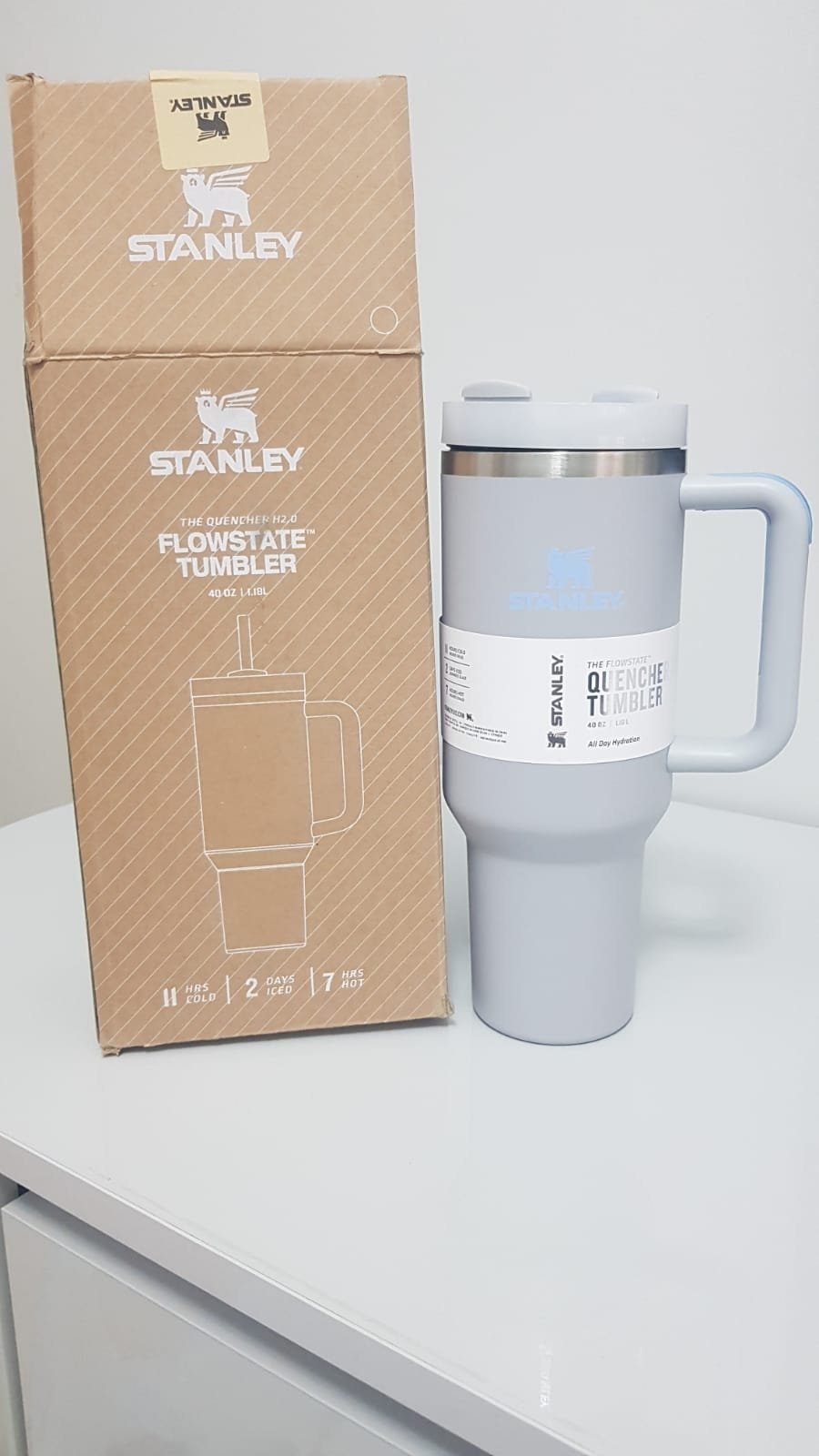 Stanley Kulplu Beyaz Termos 1,18 Litre